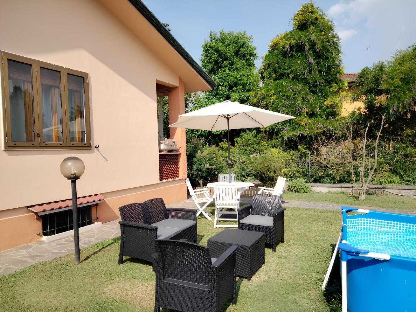 B&B Le Mi' Cocche Capannori Exterior photo